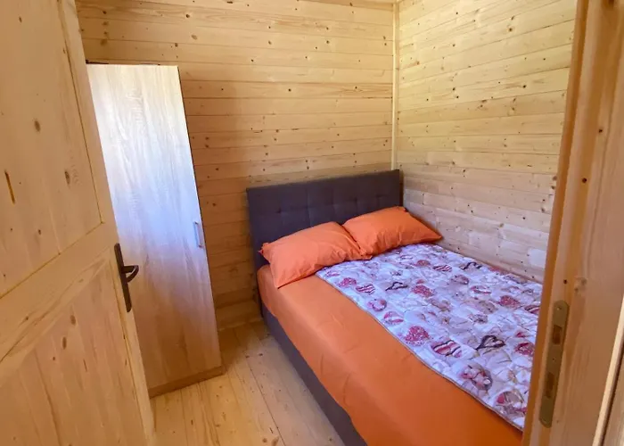 Vikend Kuca Stavljanin Lopatnica 펜션 Bogutovac